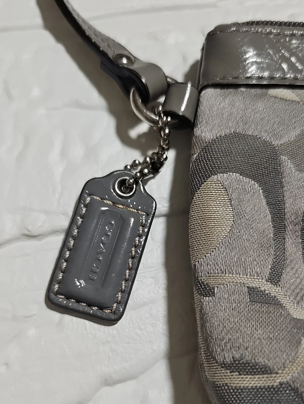 Coach wristlet gray